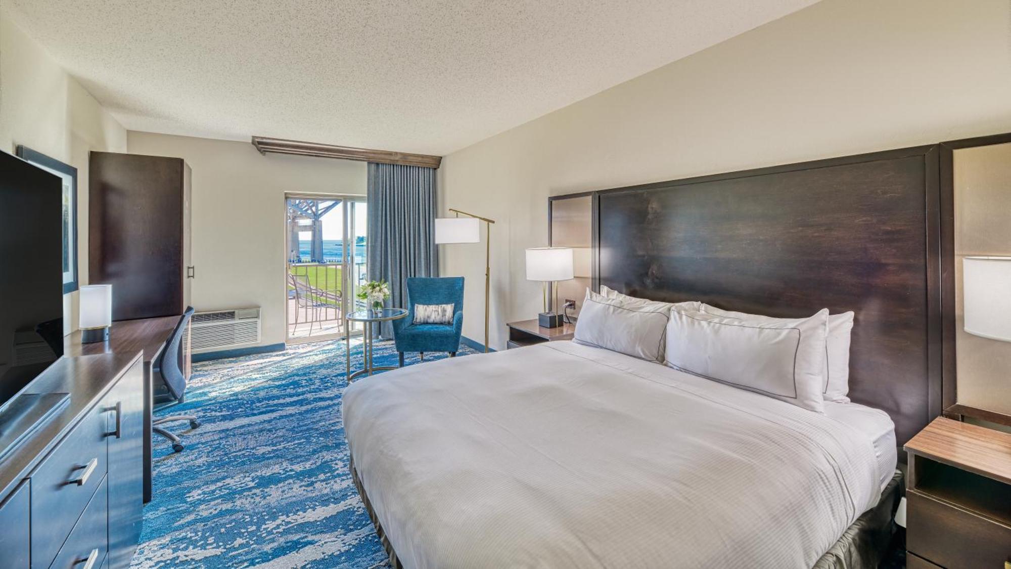 Doubletree By Hilton Port Huron Exterior photo